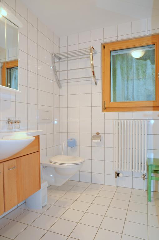 Ambiente Bettmeralp | A10 Apartamento Quarto foto